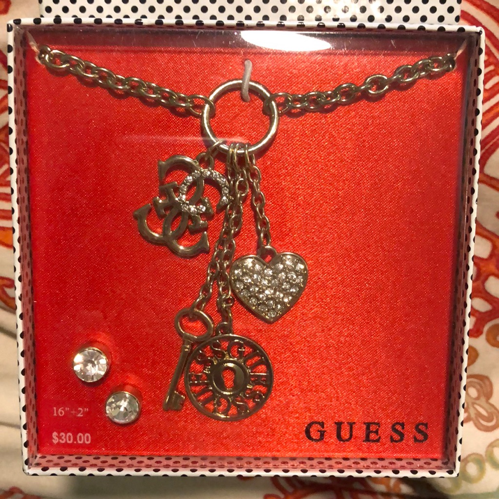 Guess Necklace And Earings 22$